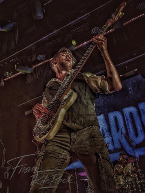 Iban Sánchez, músico de Cobardes