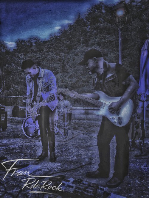 Fredy Manzaneda, con Javier Martinez